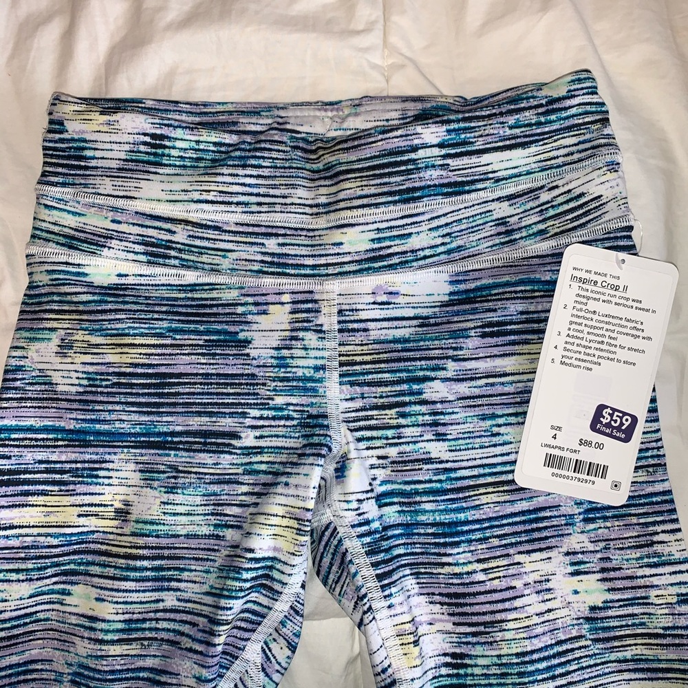 Lulu Lemon Inspire Crop